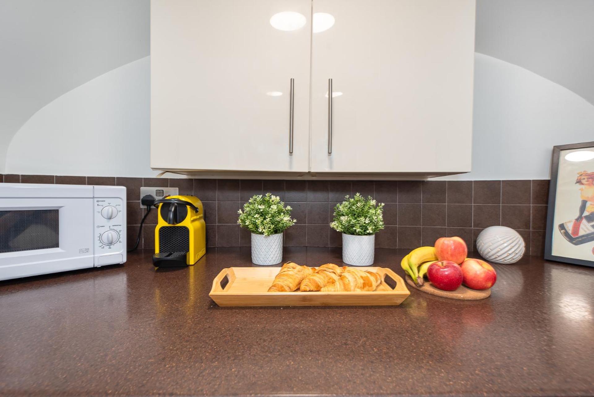 3 Bedroom Apartment With Private Terrace In Pimlico, Westminster, Victoria London Exteriör bild