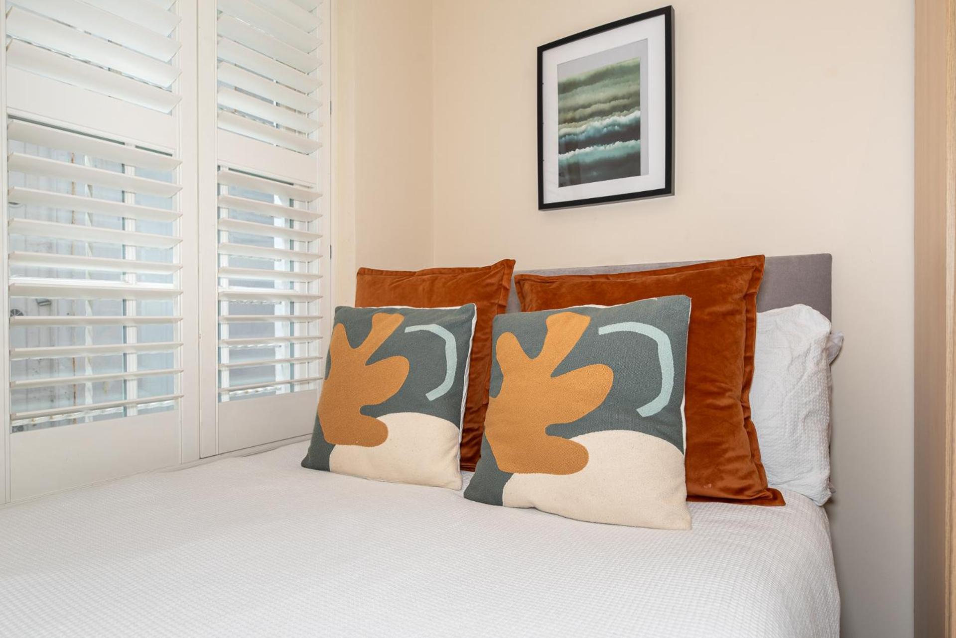 3 Bedroom Apartment With Private Terrace In Pimlico, Westminster, Victoria London Exteriör bild