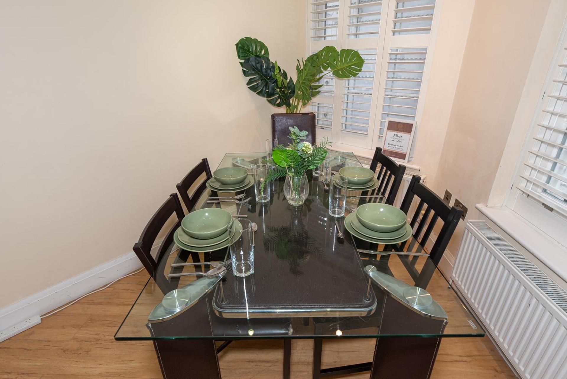 3 Bedroom Apartment With Private Terrace In Pimlico, Westminster, Victoria London Exteriör bild
