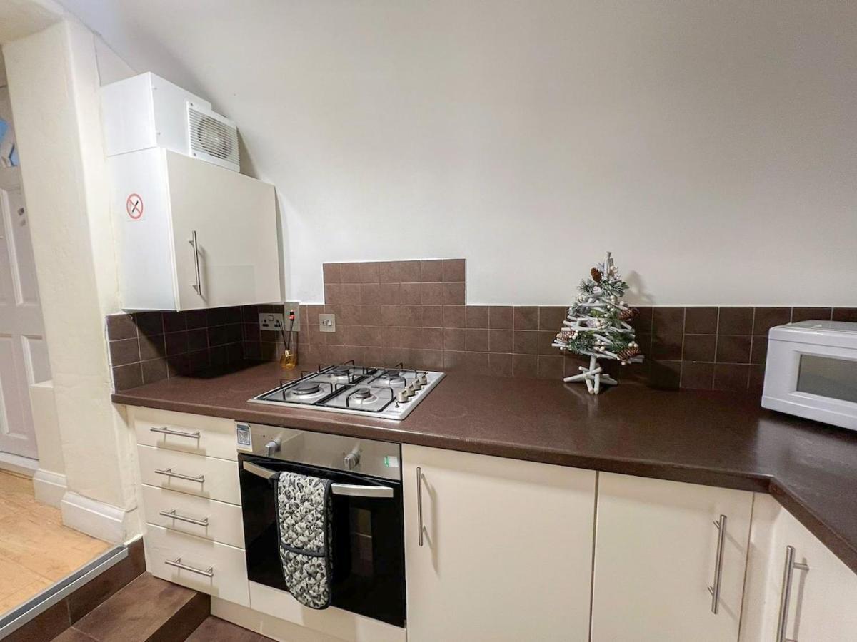 3 Bedroom Apartment With Private Terrace In Pimlico, Westminster, Victoria London Exteriör bild